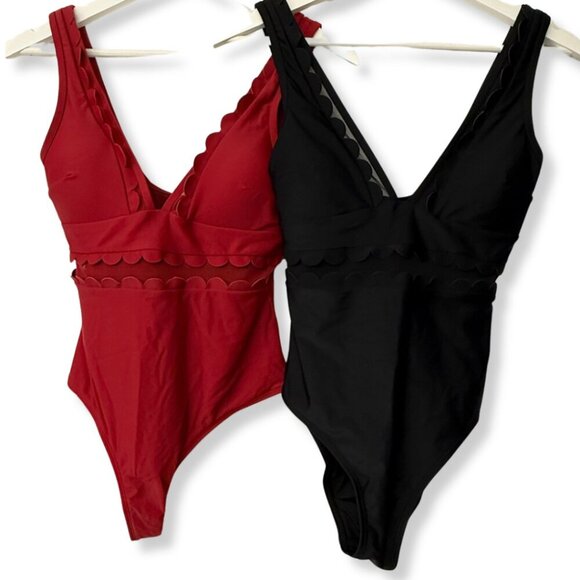 ❤️ 🔥 TWO Bathing Suits in ONE Listing! 🔥 CUPSHE Red & Black Swimsuits - Picture 4 of 7